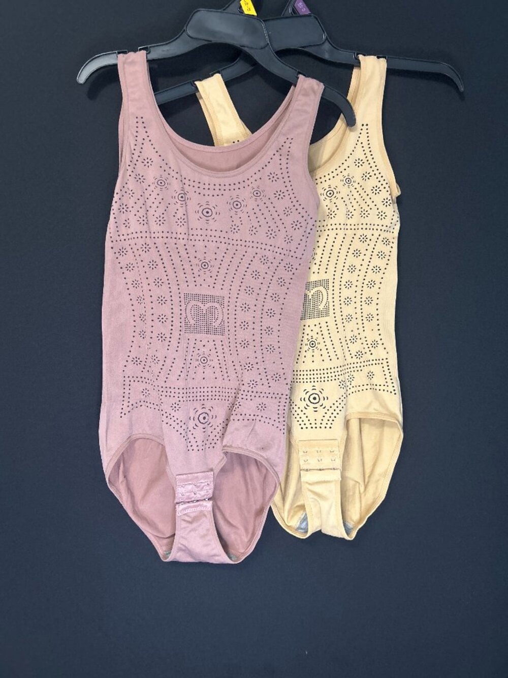 Women’s Shapewear Bodysuit 2-Pack Sleeveless Size M Pink & Beige